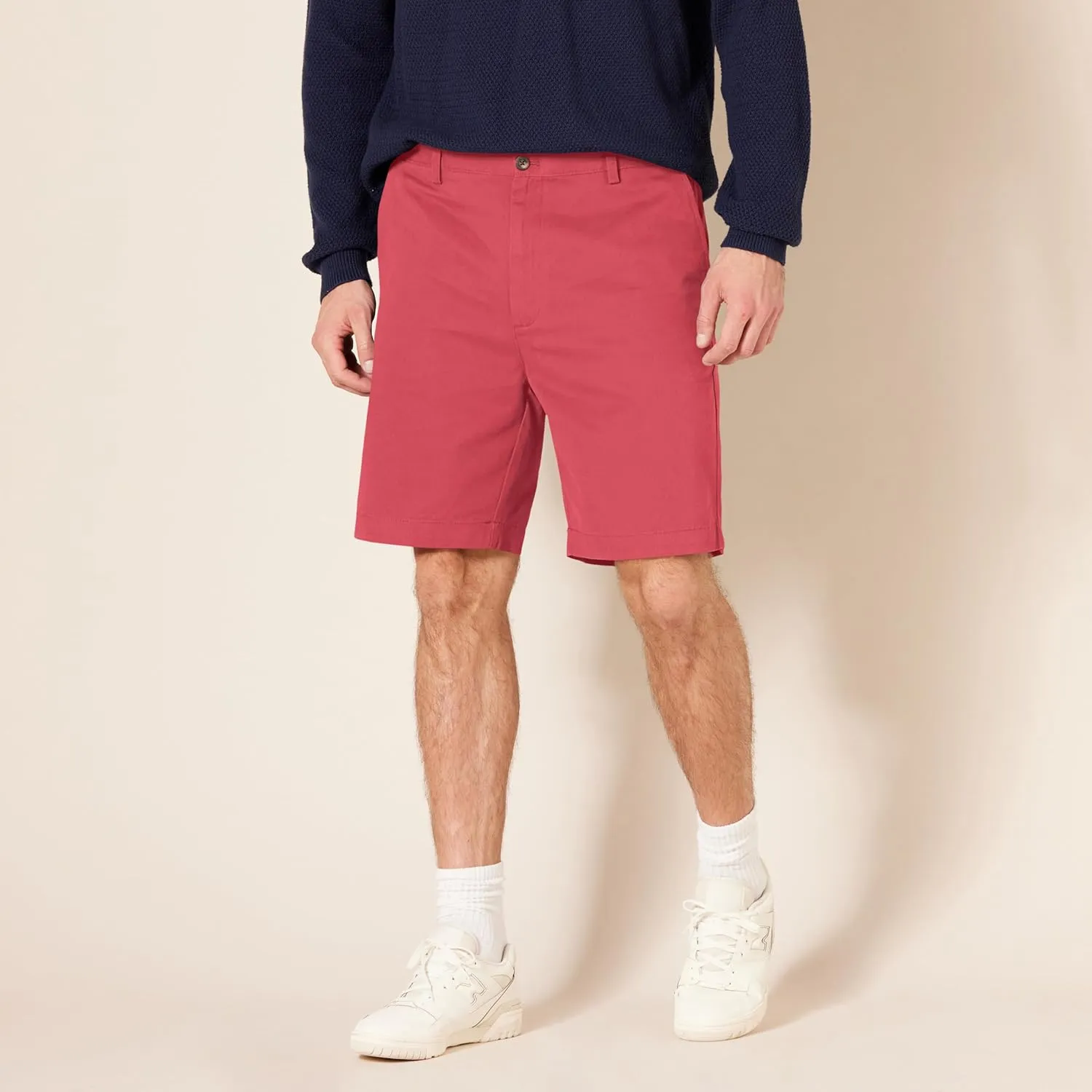 Amazon Essentials Men's Classic-Fit 9" Chino Short