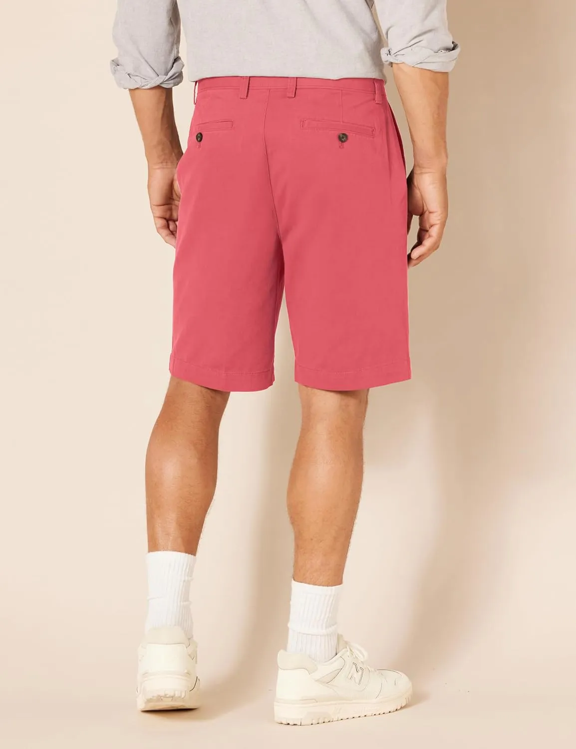 Amazon Essentials Men's Classic-Fit 9" Chino Short