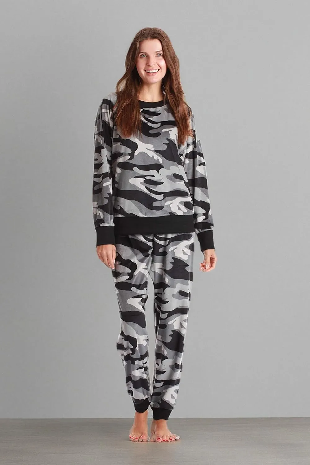 #followme Womens Jogger Pajama Pants Set Ultra-Soft Velour PJs