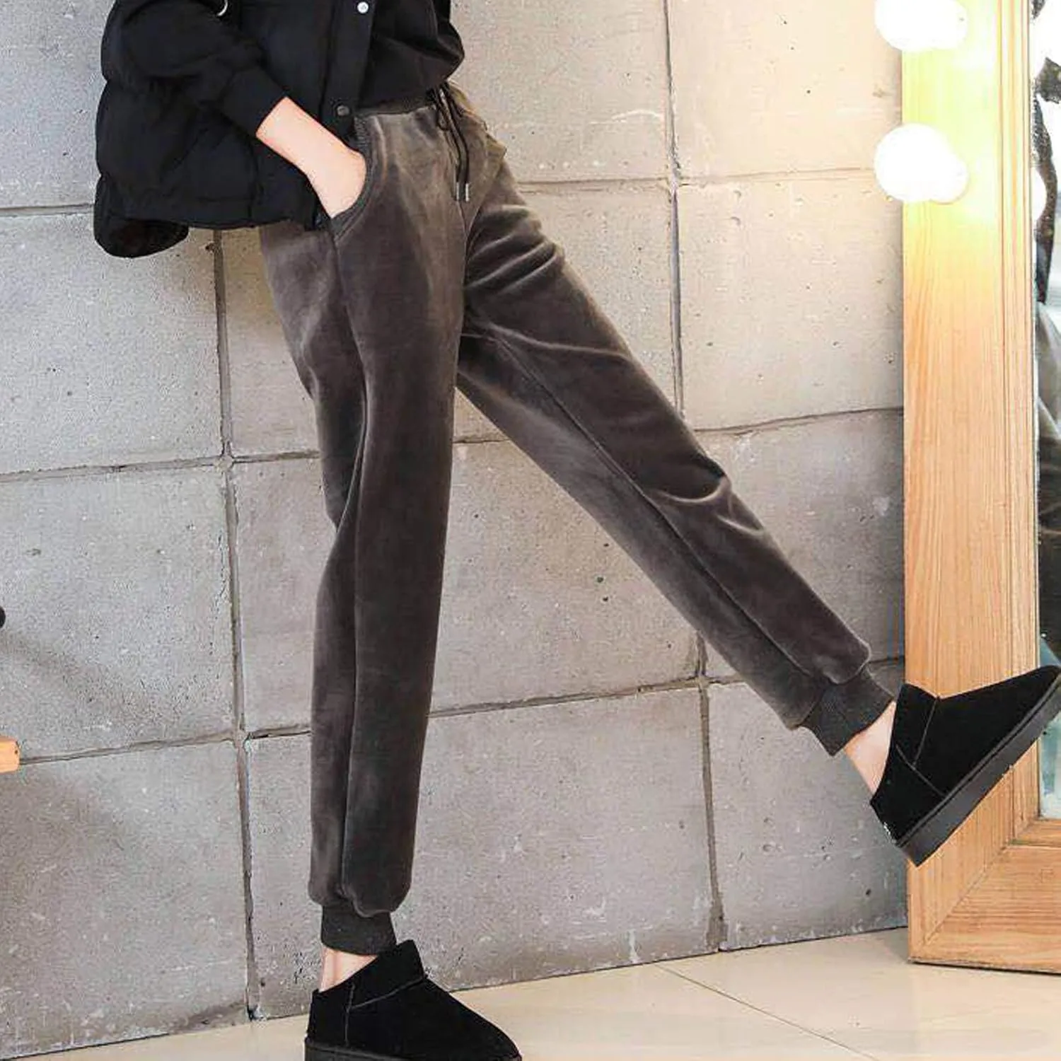 Velvet Velour Pants for Women Fall Winter Warm Elastic Drawstring Wide Straight Leg Trousers Soft Thermal Baggy Pant